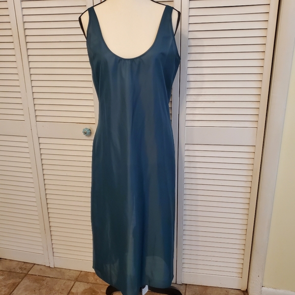 Betsy's Things Vintage Elegant Green Lace Dress, Size Small - Picture 10 of 12